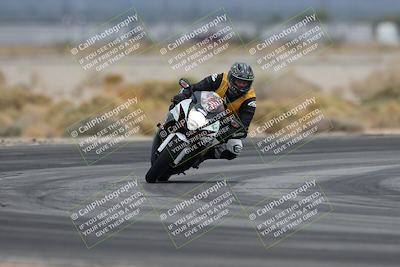 media/Nov-15-2025-Race Pace (Sat) [[8de605a2d8]]/Non Verified Riders (1st 20 Minutes)/Turn 4 (1010am)/